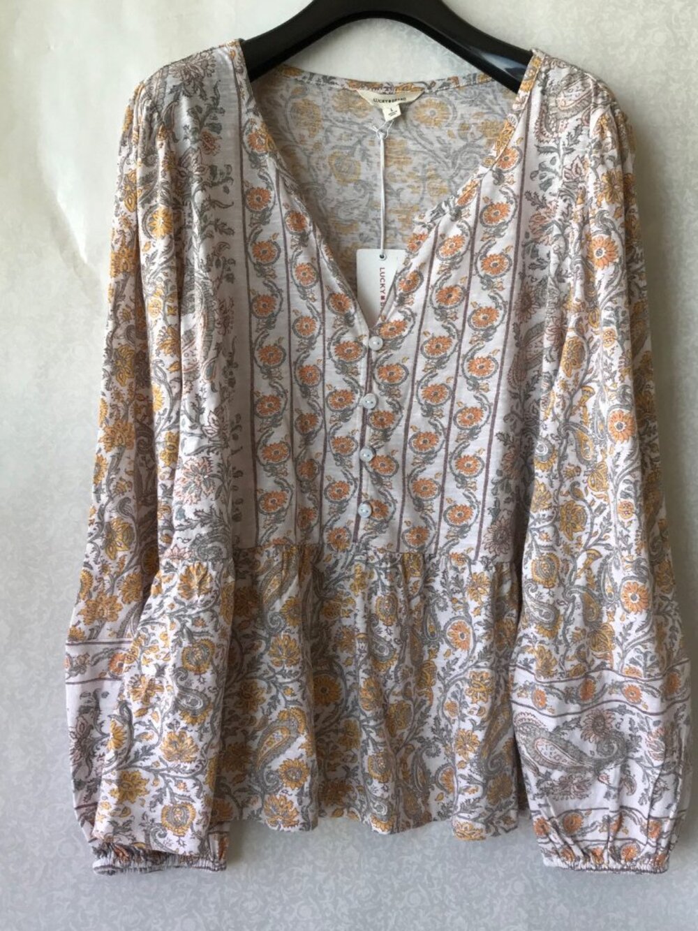 Lucky brand women long Sleeve top Flower 100% Cotton   Size: L